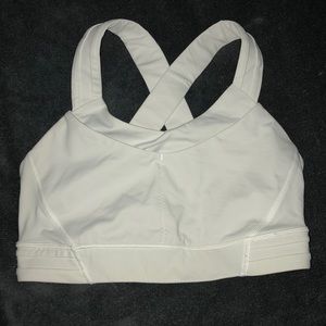 Lululemon Athletica Women’s Run on Bra, Size 4